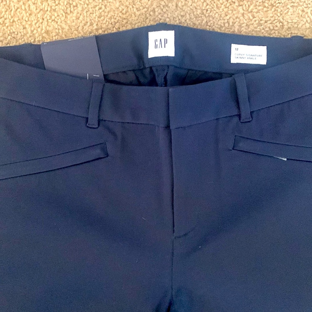 NWT Gap Navy skinny ankle